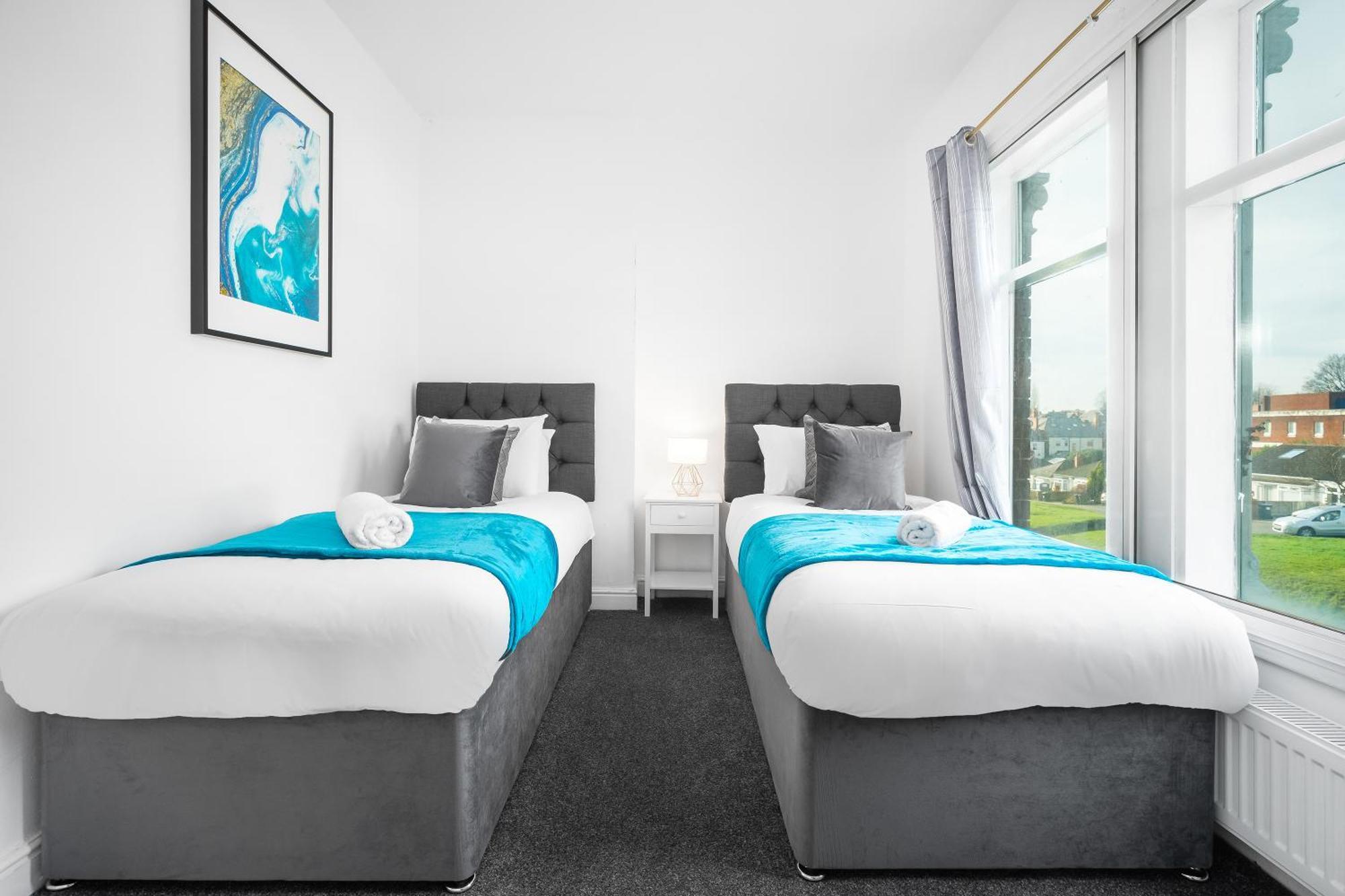 Harborne 2 Bedroom House - Parking - Smart Tv - Wifi - 62W 버밍엄 외부 사진